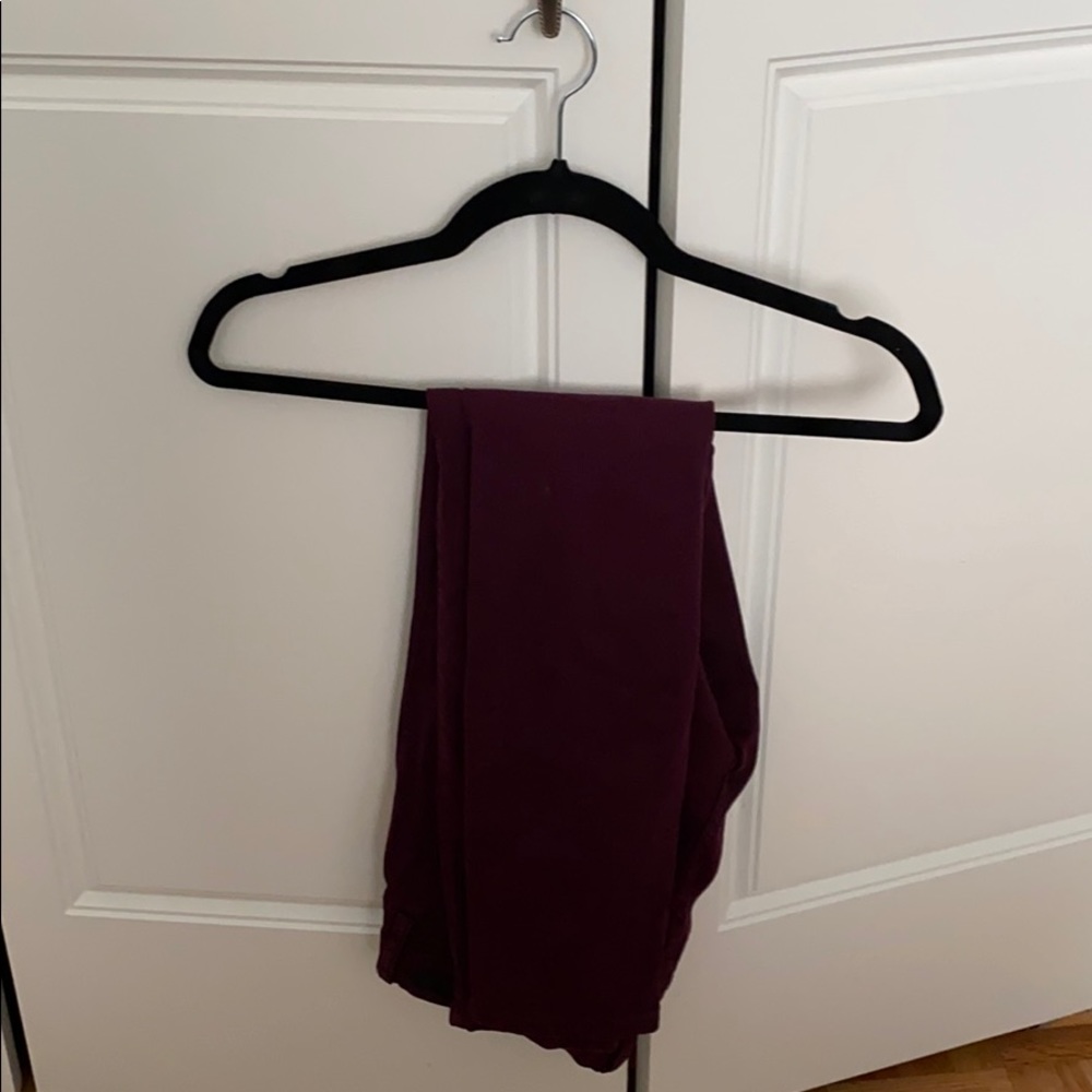 Blank NYC wine colored jegging